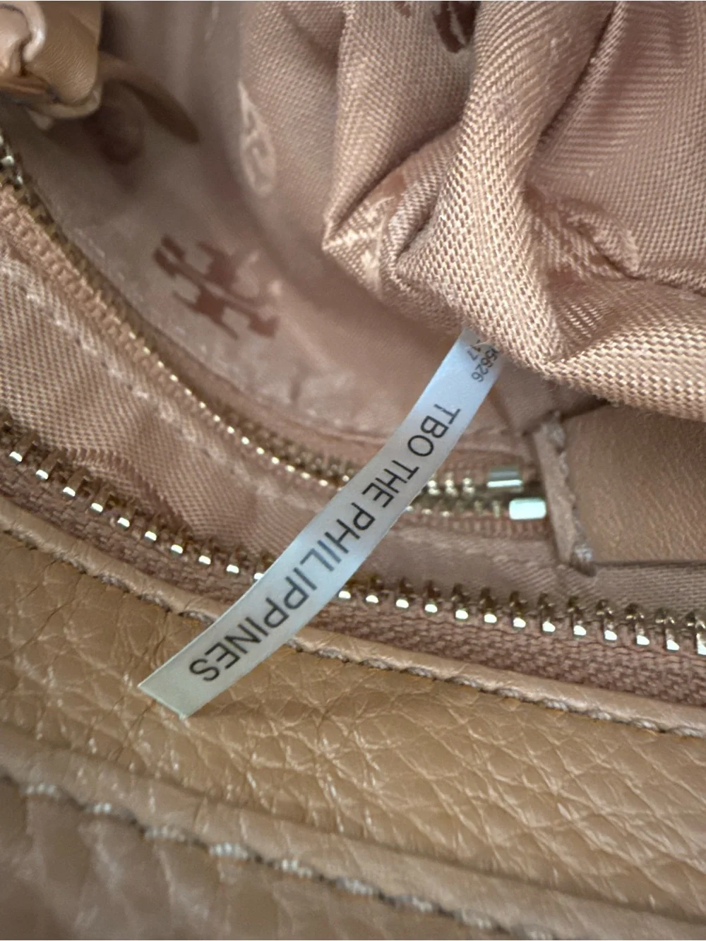 Tory Burch Women's Ivy Pebbled Leather Convertible Shoulder Bag Crossbody